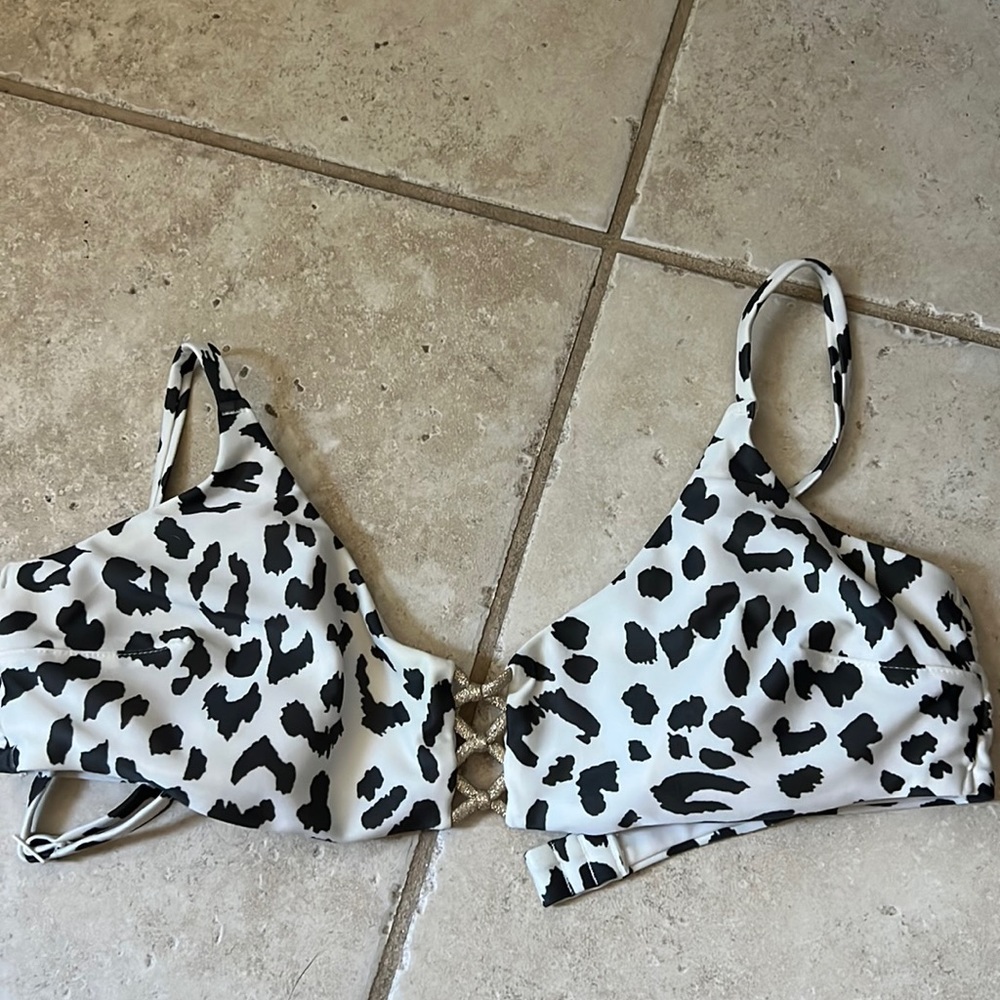 Bikini top
